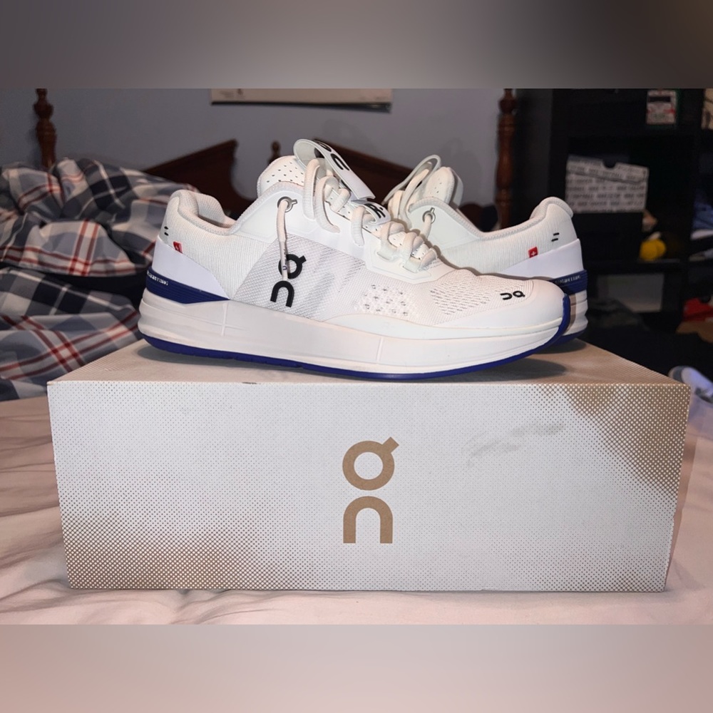 On THE ROGER Pro - Tennis Shoe